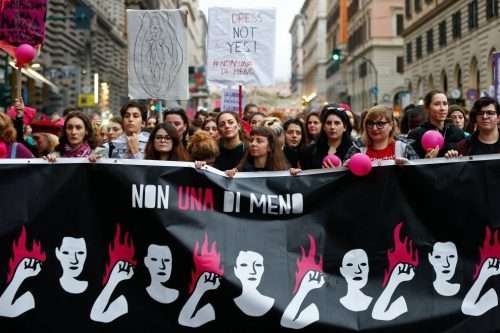 Il rumore e la moltitudine